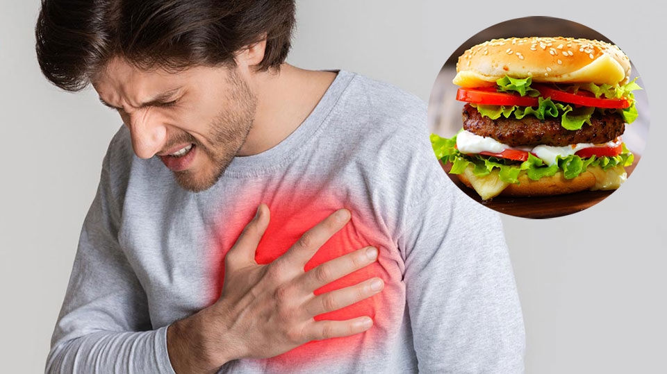 Ăn quá nhiều hamburger gây ra các vấn đề về tim mạch