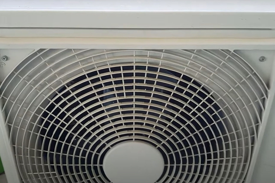 Vệ sinh cục nóng máy lạnh - Ảnh 07