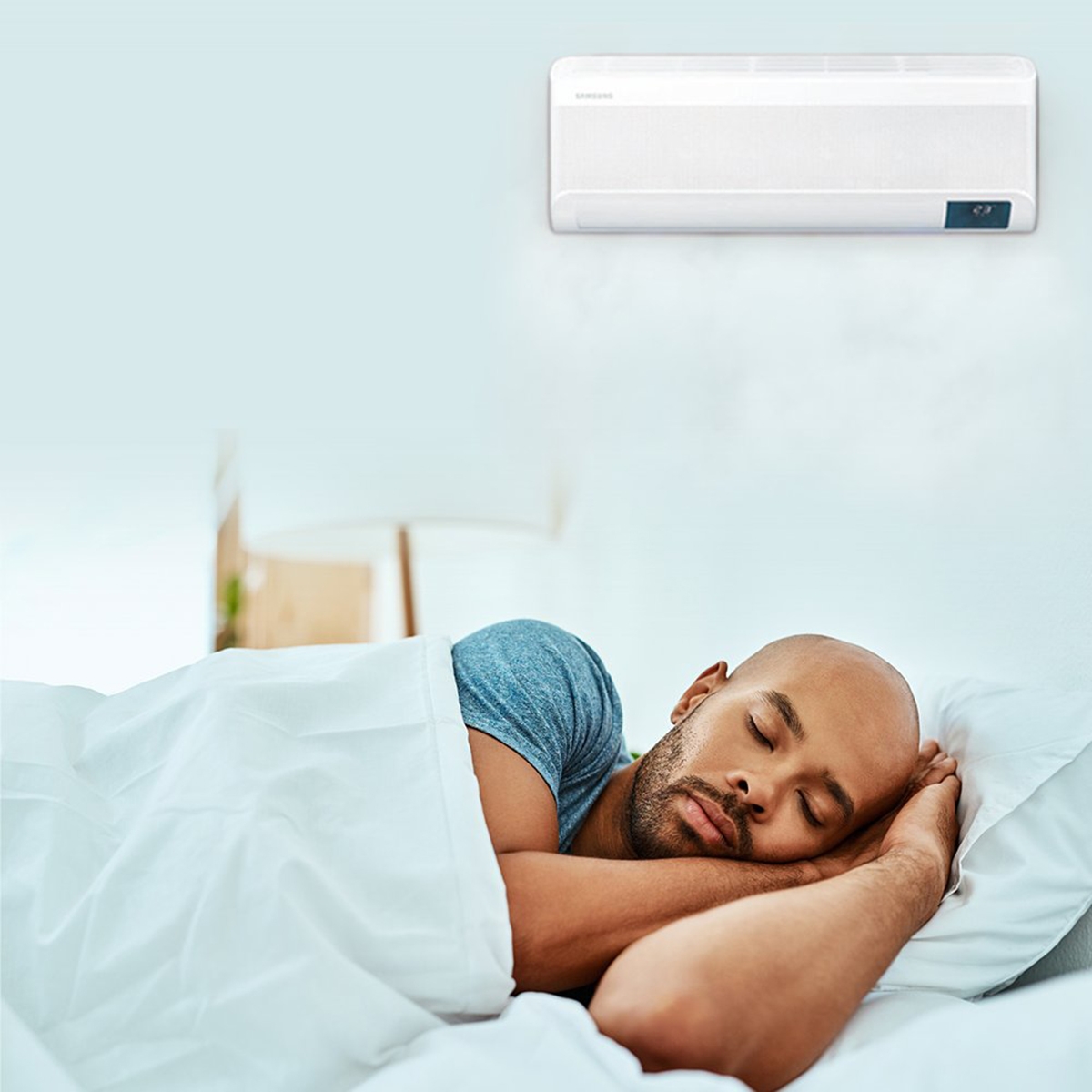 ngủ máy lạnh bị tích điện - hình 1