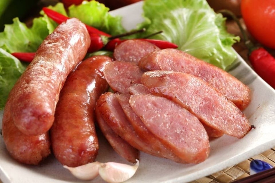 Lạp xưởng bao nhiêu calo 3