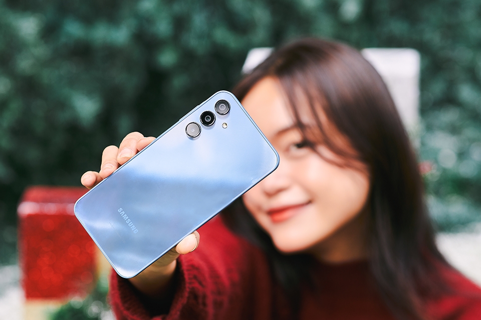 Tặng gì cho bản thân khi một năm sắp qua đi? Samsung Galaxy A15|A25 sẽ là lựa chọn hoàn hảo 3