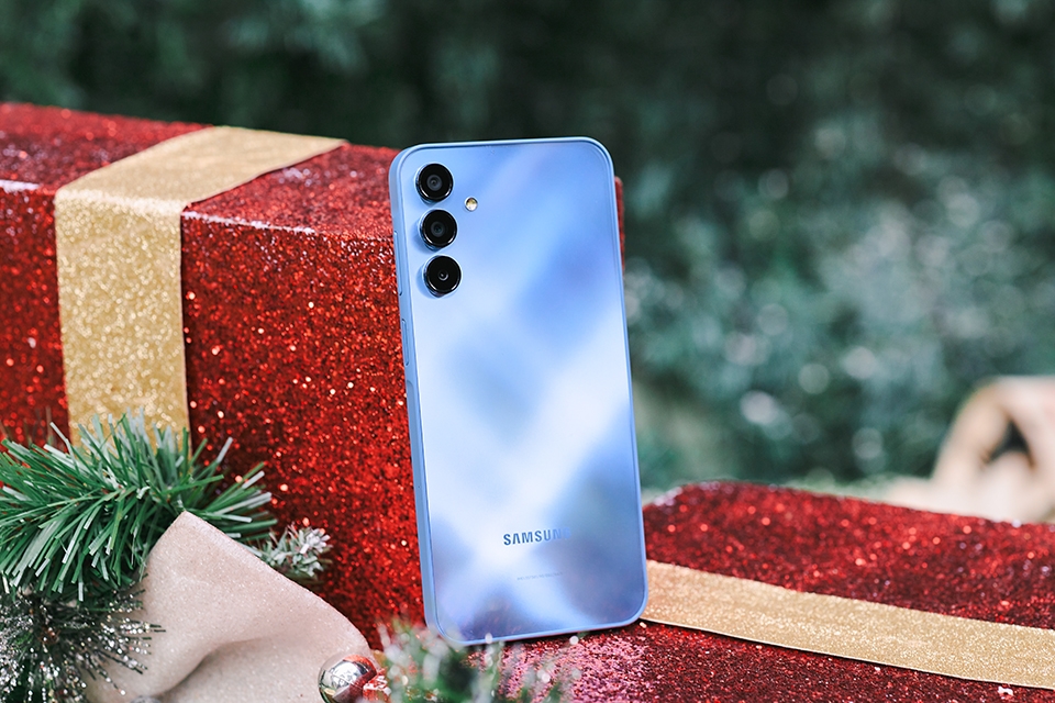 Tặng gì cho bản thân khi một năm sắp qua đi? Samsung Galaxy A15|A25 sẽ là lựa chọn hoàn hảo 5