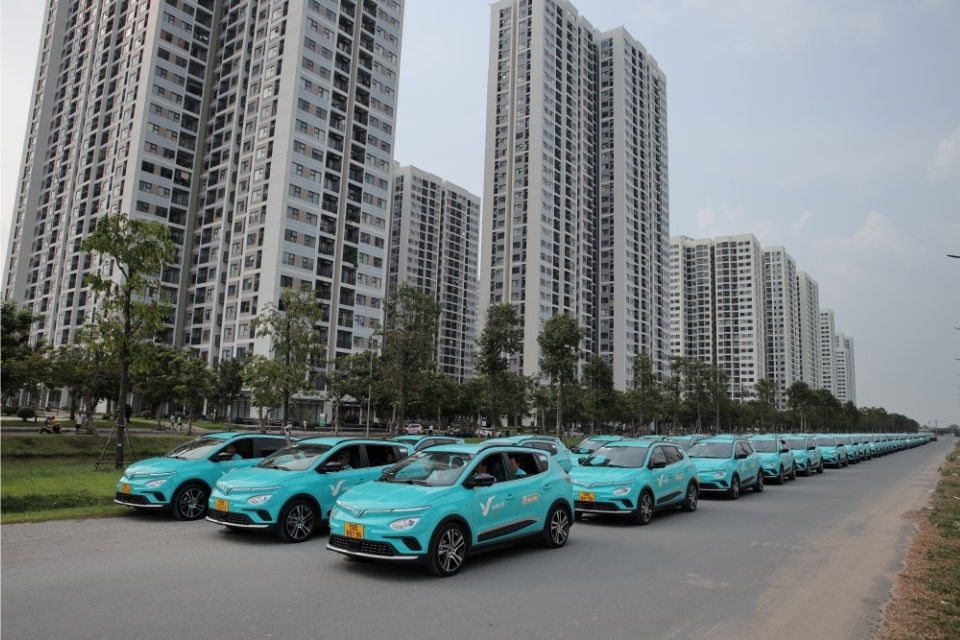 taxi vinfast - anh 9