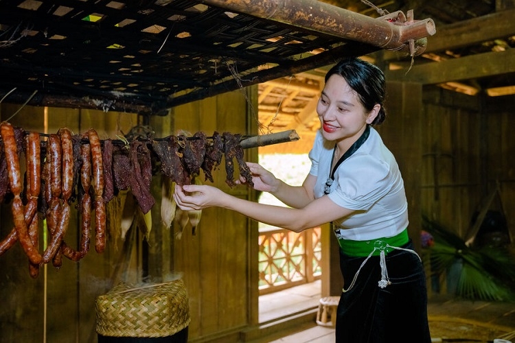 Bảo quản thịt trâu gác bếp theo cách truyền thống