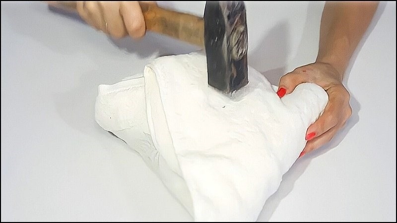 cách chặt dừa 13