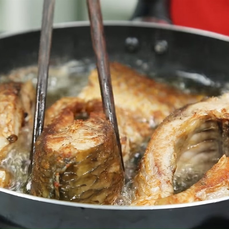 Măng chua nấu gì ngon? Công thức nấu măng chua đơn giản, hấp dẫn chuẩn hương vị mẹ nấu Hình 2