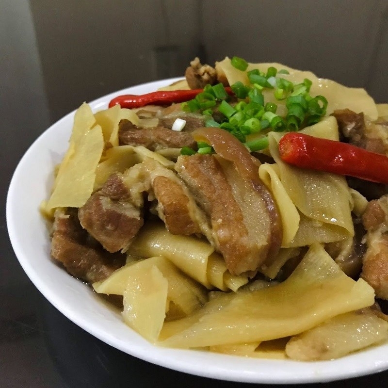 Măng chua nấu gì ngon? Công thức nấu măng chua đơn giản, hấp dẫn chuẩn hương vị mẹ nấu Hình 8