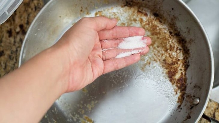 Nồi inox bị ố vàng: Hướng dẫn cách làm sạch đơn giản, nhanh chóng cho những ai chưa biết 5