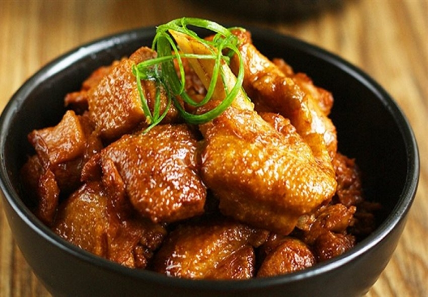 vịt kho ngũ vị