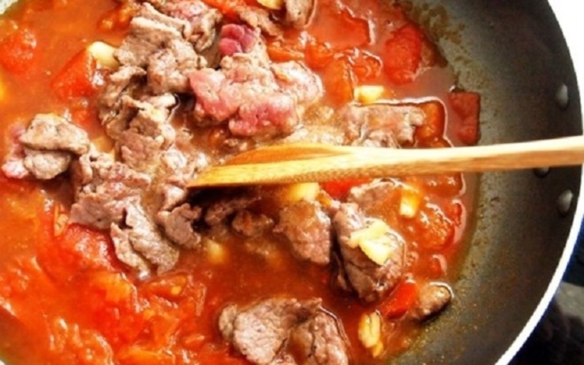 Nấu với cà chua