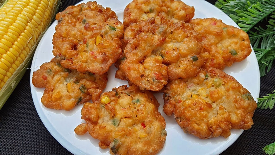 Bánh ngô chiên giòn thơm ngon