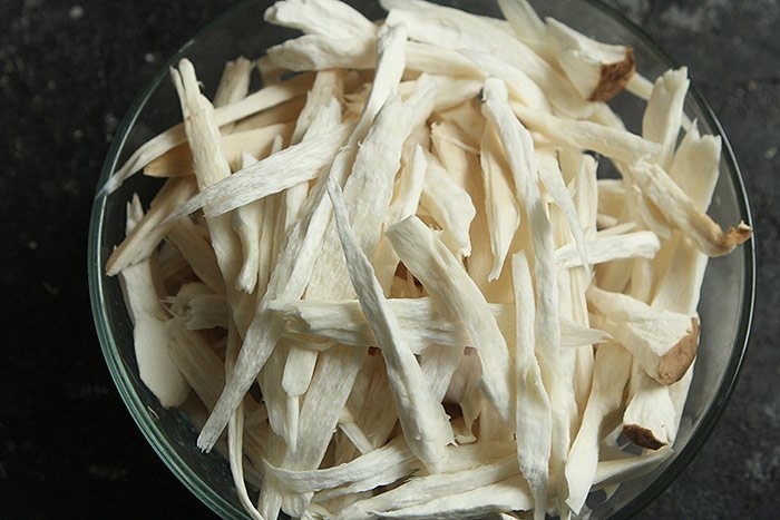 Cắt nấm đùi gà