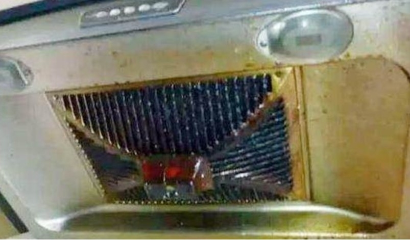 Mách bạn mẹo hay vệ sinh máy hút mùi hàng ngày vô cùng hiệu quả và đơn giản - Hình 3