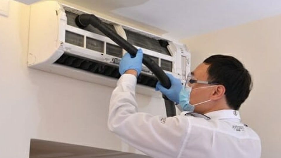 Cách tháo cục lạnh của máy lạnh Daikin