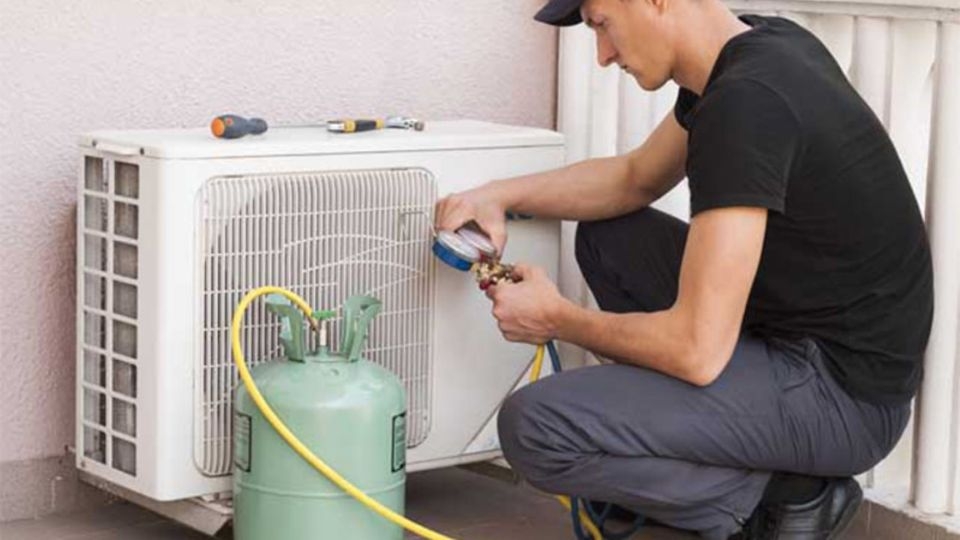 Ống đồng bị xì ga