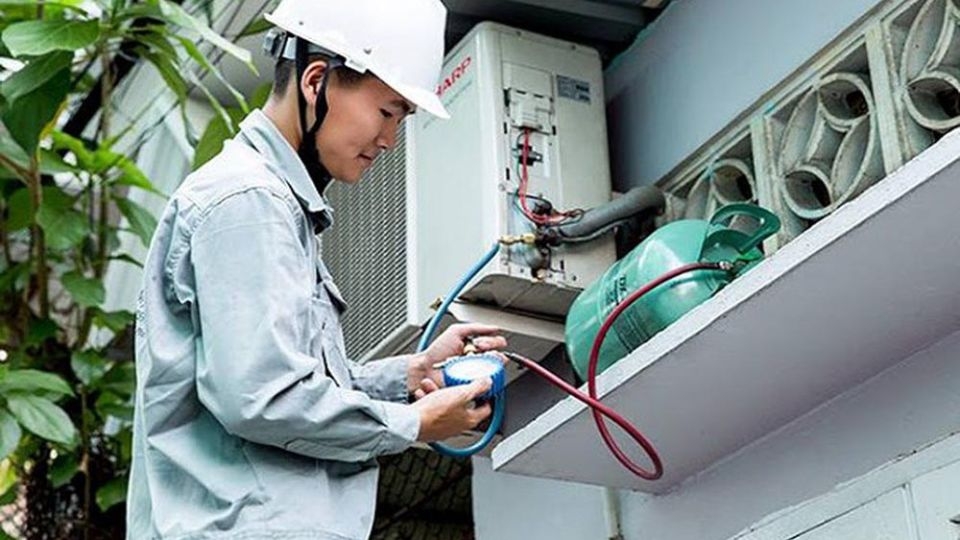 Sửa máy lạnh bị xì ga bao nhiêu tiền?