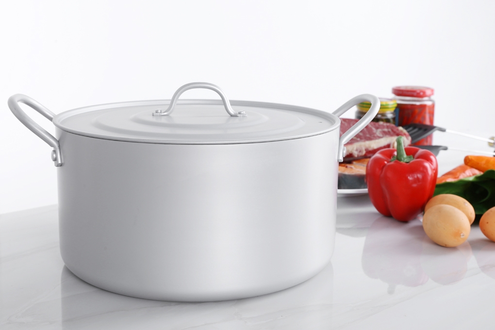 Các loại chất liệu nồi chảo được sử dụng nhiều nhất hiện nay là gì? Thông tin chi tiết từng loại 3