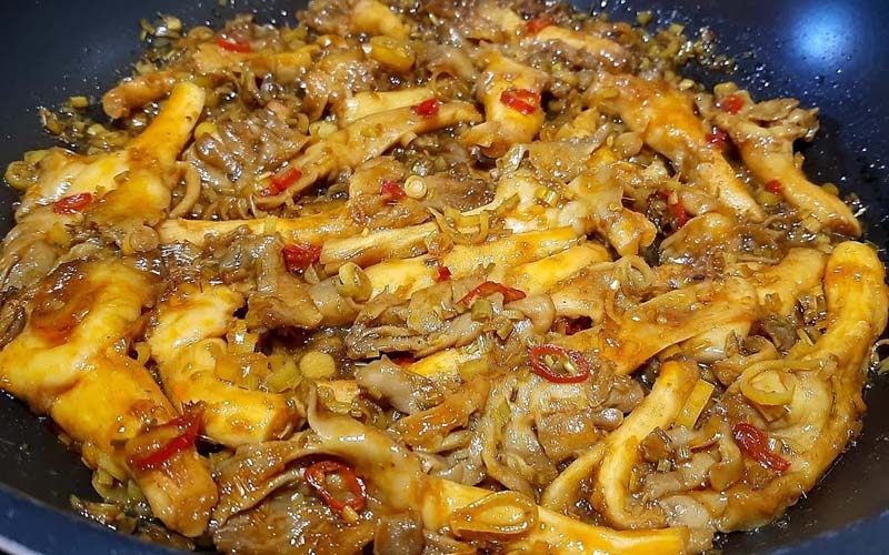nấm bào ngư xào sả ớt 6