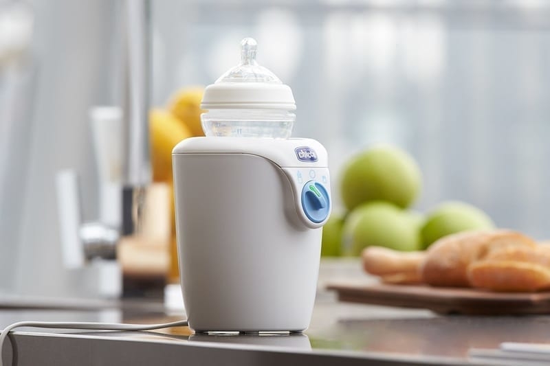Máy hâm sữa Chicco thuộc dòng sản phẩm cao cấp