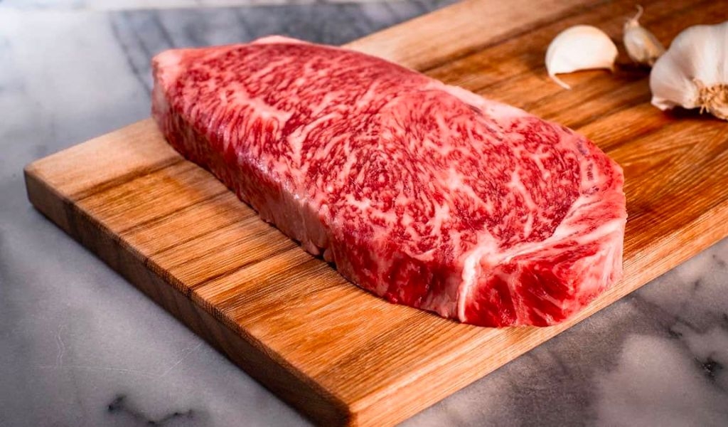 Hướng dẫn làm bò áp chảo mềm ngọt ngon như nhà hàng và lưu ý khi nấu để luôn thành công 1