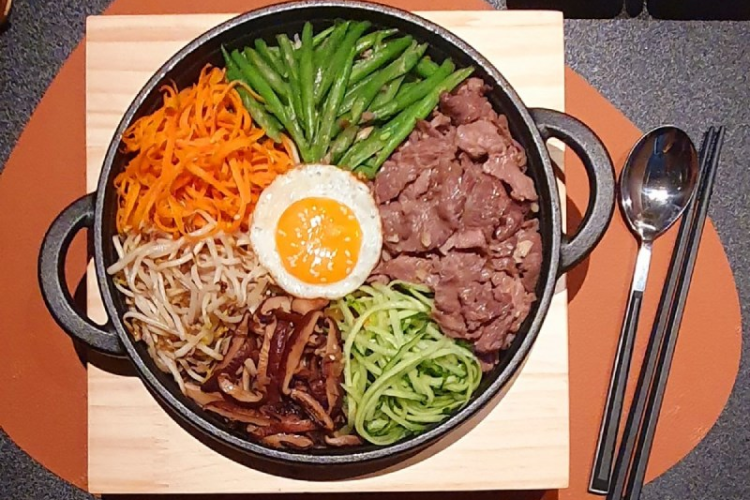 Bật mí 2 cách làm cơm trộn Hàn Quốc lạ miệng mà hấp dẫn ngay tại căn bếp nhỏ