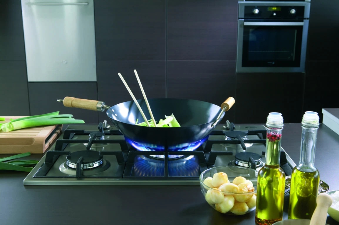 Nguyên nhân của tình trạng bị đen nồi khi nấu bếp gas và cách khắc phục hiệu quả - Hình 3