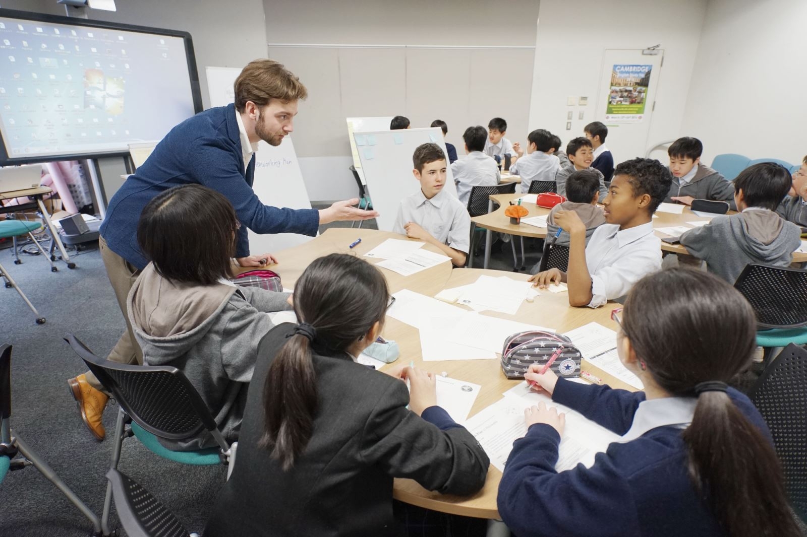 Chứng chỉ APTIS dành cho ai?