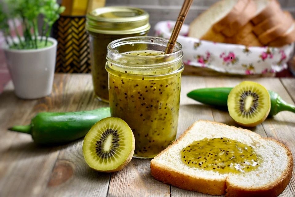mứt kiwi