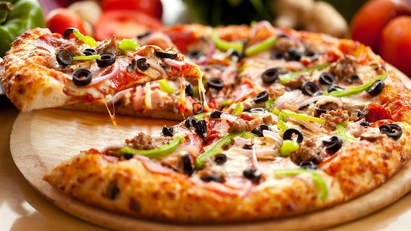 Một miếng Pizza bao nhiêu calo? Ăn pizza thường xuyên có gây tăng cân hay không? 1