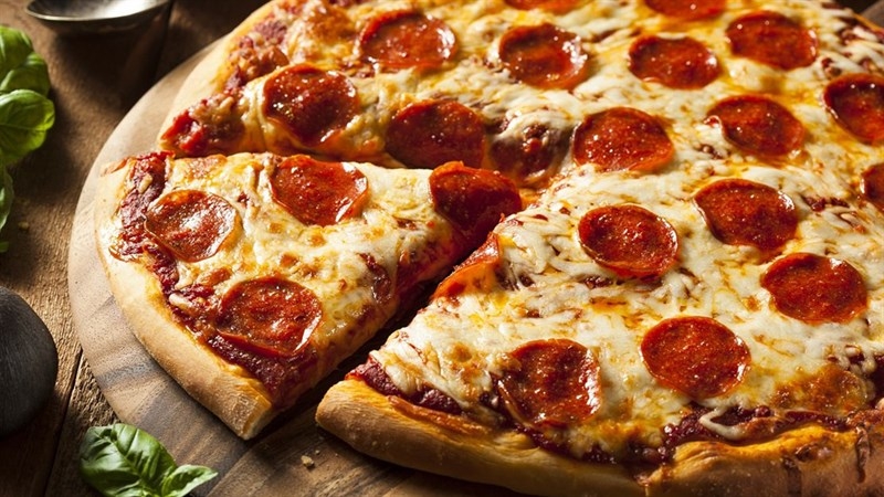 Một miếng Pizza bao nhiêu calo? Ăn pizza thường xuyên có gây tăng cân hay không? 4