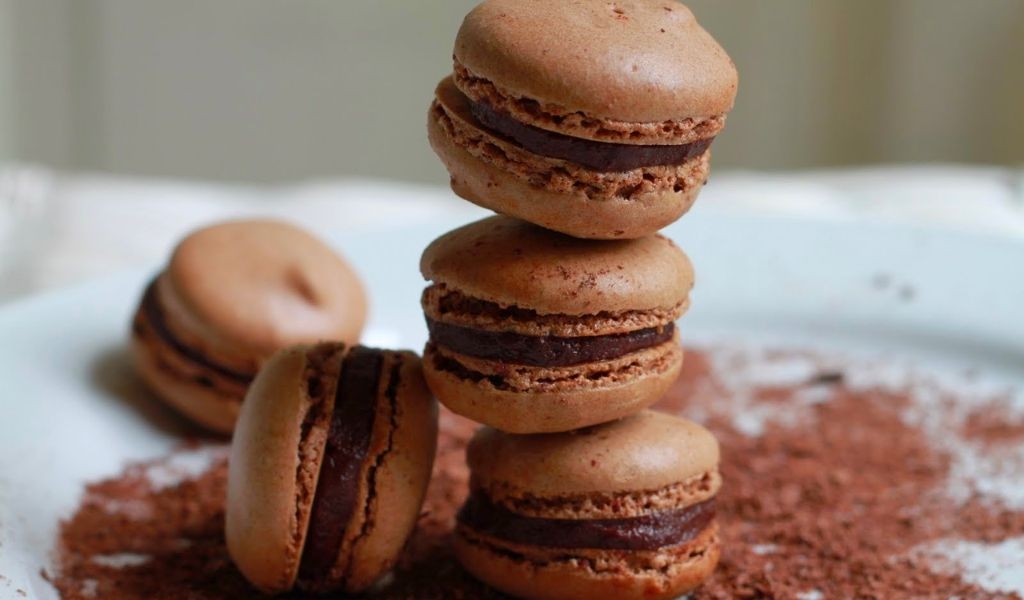 Cách làm bánh macaron nhiều hương vị thơm ngon mà không cần dùng bột hạnh nhân 2