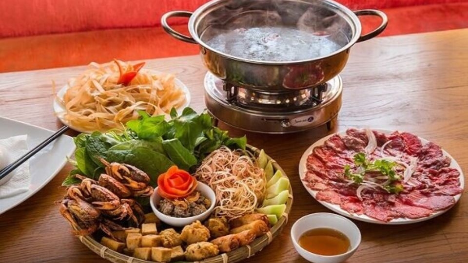 Lẩu riêu cua bắp bò