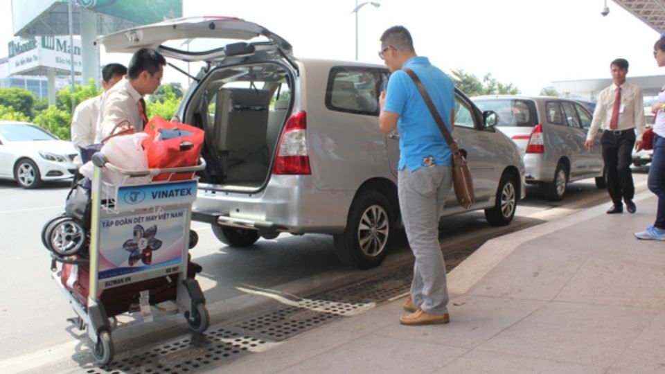 Hương Lúa là hãng taxi có mức giá trung bình không rẻ không đắt phù hợp với đại đa số mọi người 