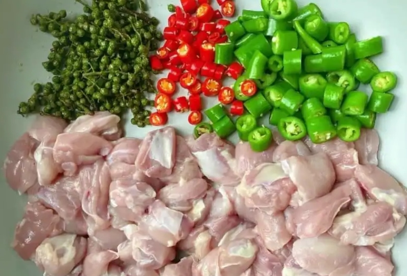 Gà kho tiêu hình 5