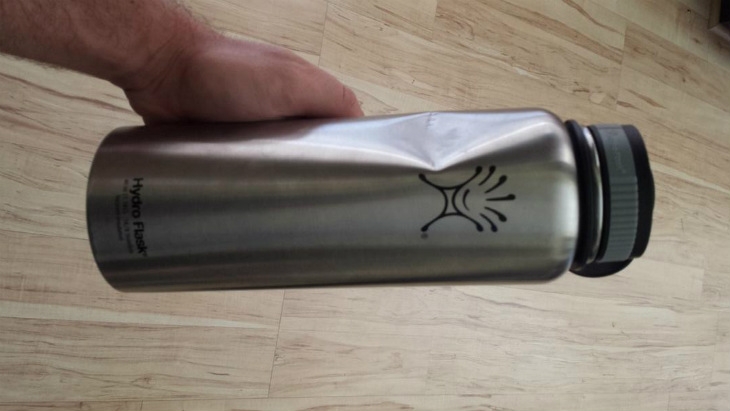 bình giữ nhiệt hỏng 3