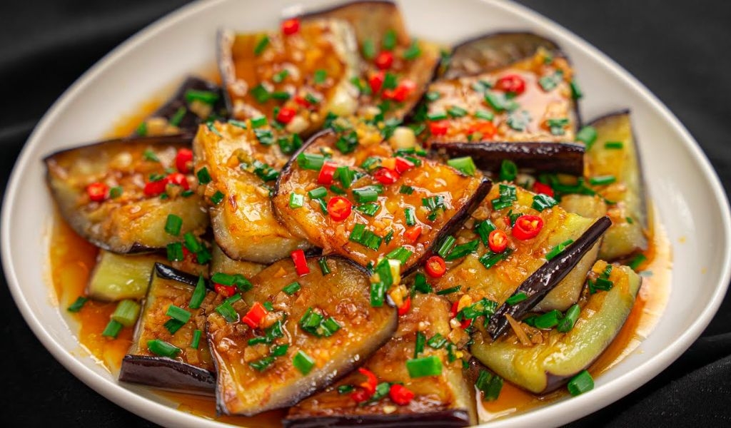 Bật mí các công thức làm cà tím chiên thơm ngon, đơn giản mà ai cũng làm được 3