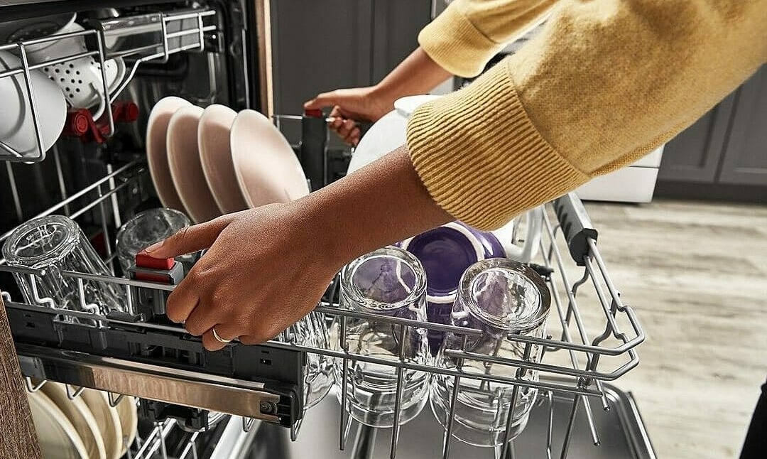 Nguyên nhân máy rửa bát bị rò điện và cách xử lý