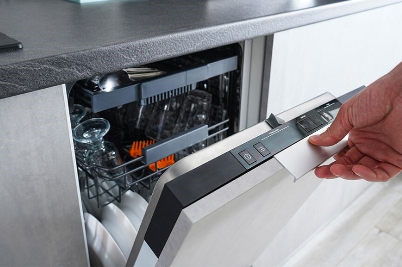 Nguyên nhân máy rửa bát bị rò điện và cách xử lý