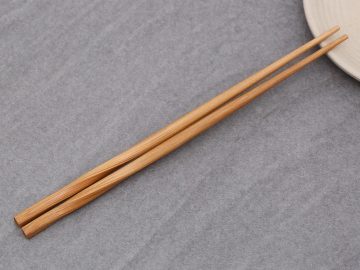 Thiết kế đũa tre khá đơn giản, tuy nhiên vẫn tồn tại nhiều nhược điểm