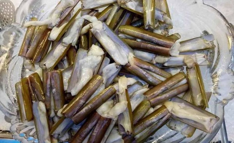 Cách làm ốc móng tay