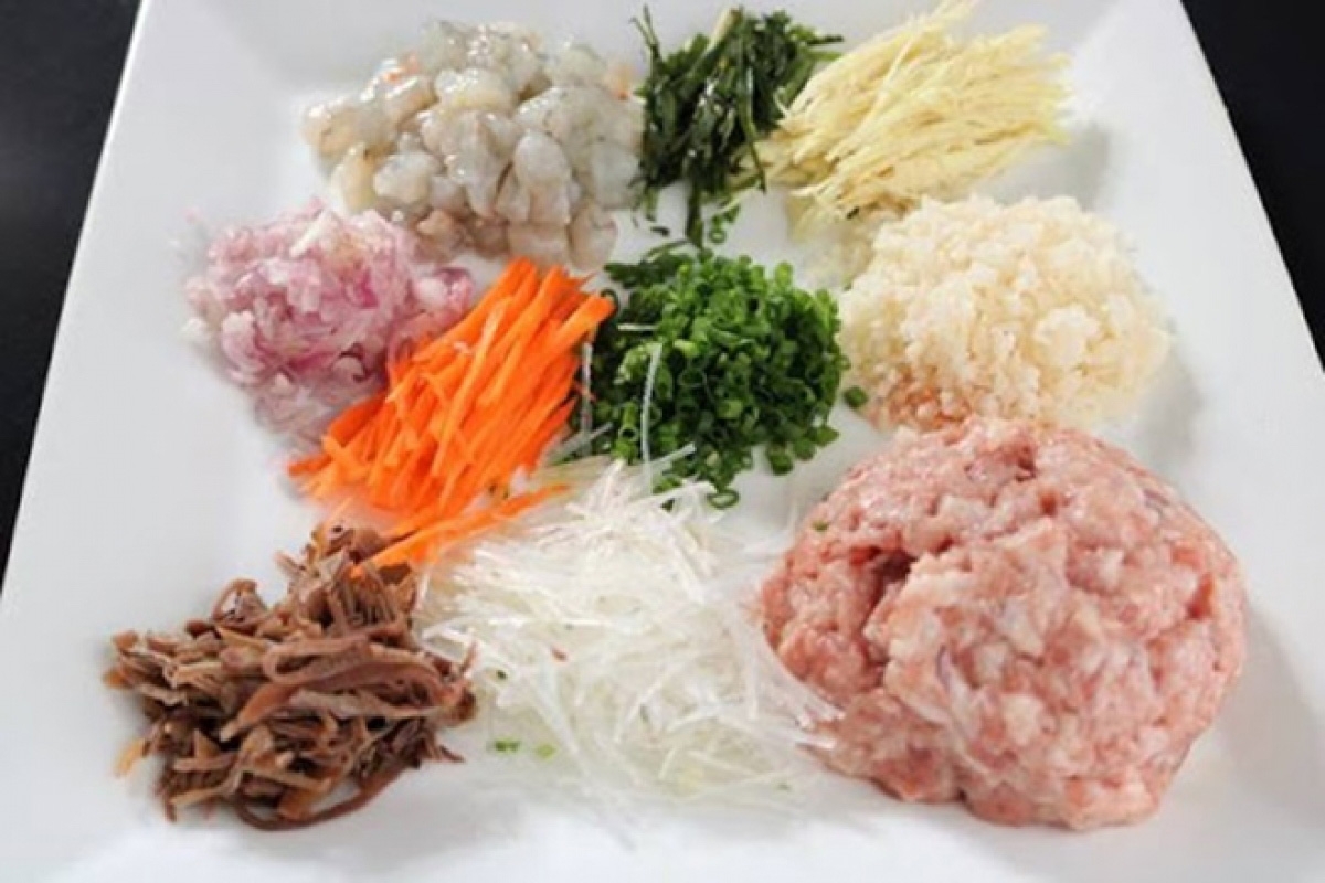 cách làm chả giò tôm thịt - ảnh 2