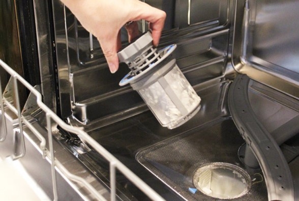 Hướng dẫn chi tiết cách khắc phục tình trạng máy rửa bát không nóng nhanh chóng Hình 4
