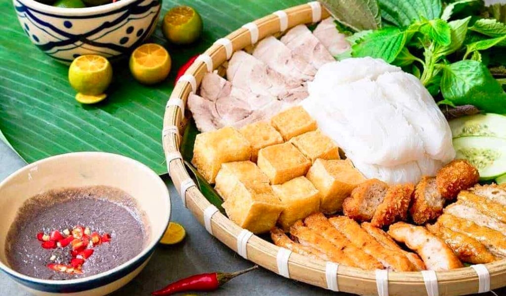Cách luộc thịt lợn ngon, không bị thâm, không khô và gợi ý các món ngon từ thịt luộc 5