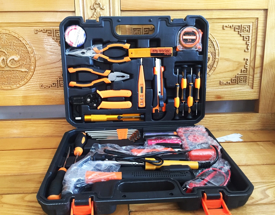 Bộ dụng cụ đa năng hỗ trợ bạn sửa chữa đồ vật nhanh mà không cần tìm kiếm từng dụng cụ một