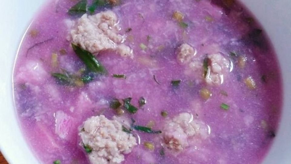 Canh sườn nấu khoai mỡ