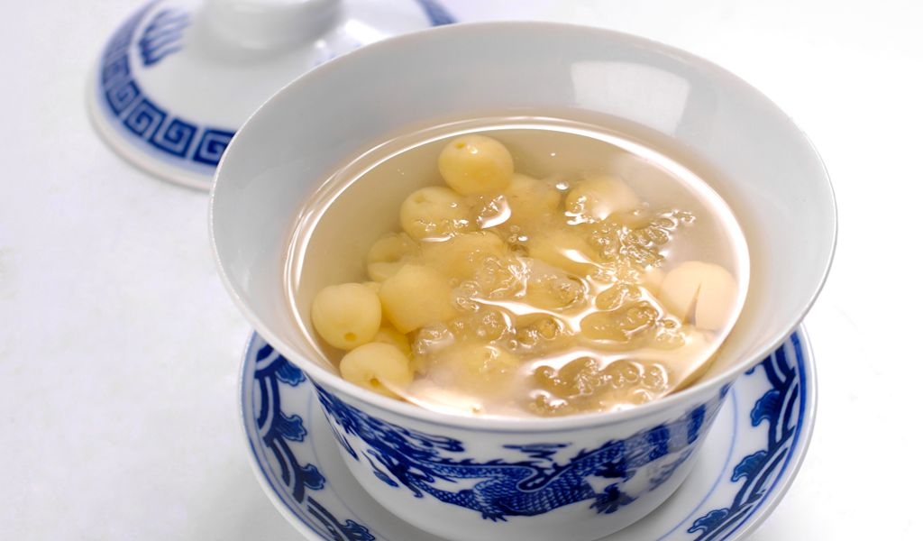 Hướng dẫn 3 cách chưng yến với đường phèn và kết hợp với những nguyên liệu bổ dưỡng khác 5