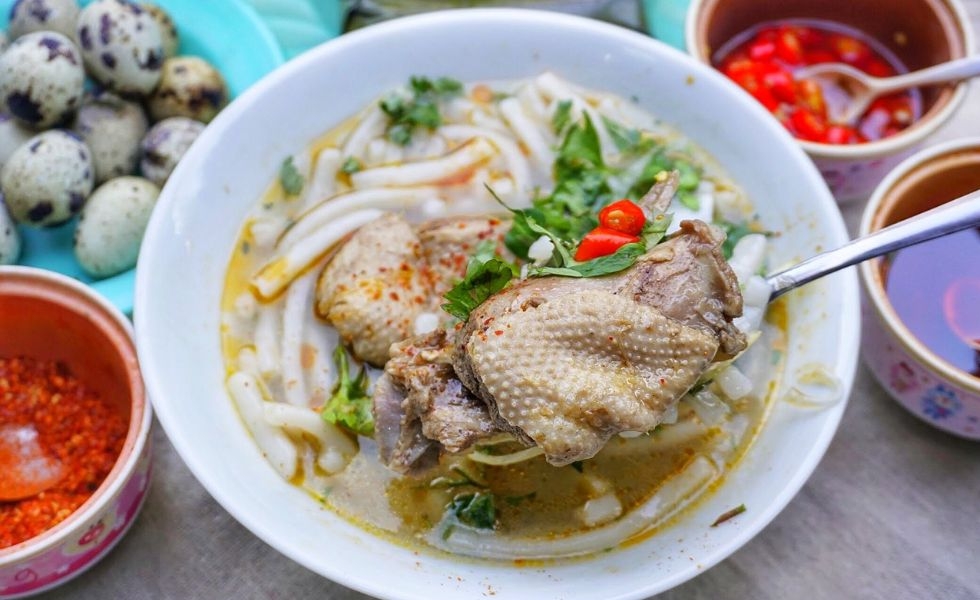 món bánh canh vịt