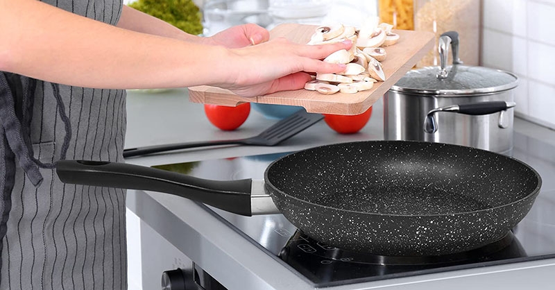 chảo đá mới mua về nên làm gì 4