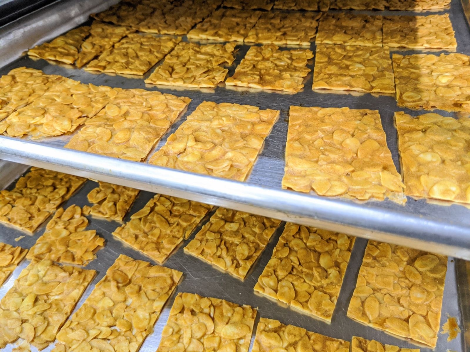 bánh ngói hạnh nhân 6