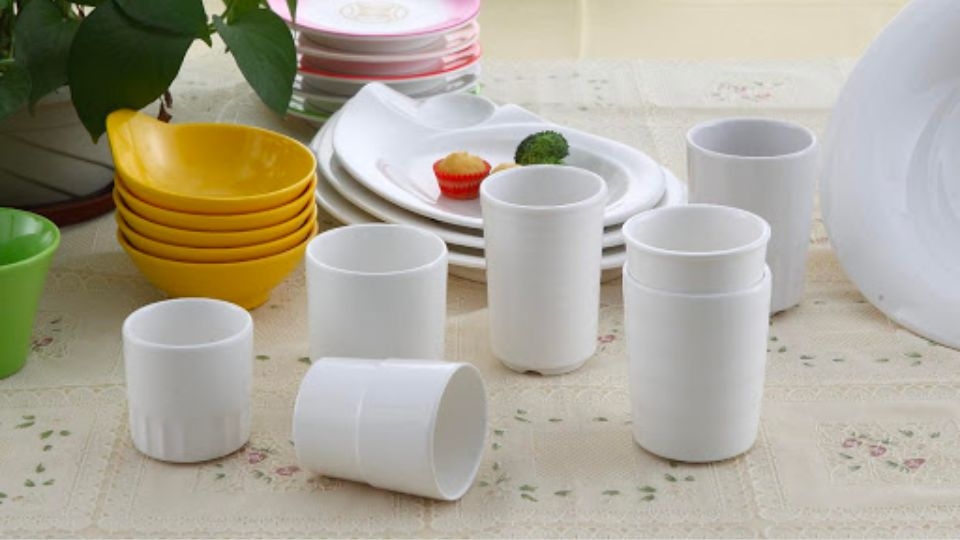 Nguyên liệu cho việc sản xuất nhựa chịu nhiệt